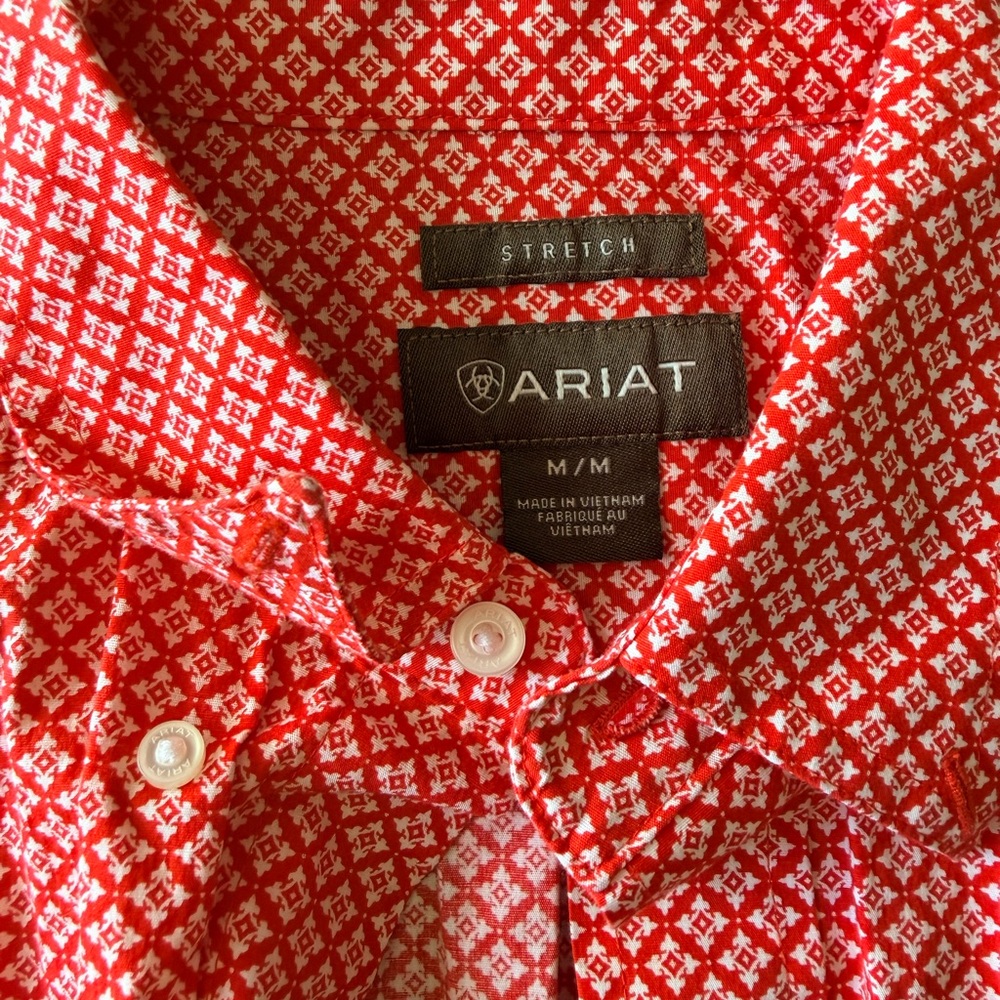 Ariat Red Geometric Men's Button Down Shirt - Picture 2 of 3